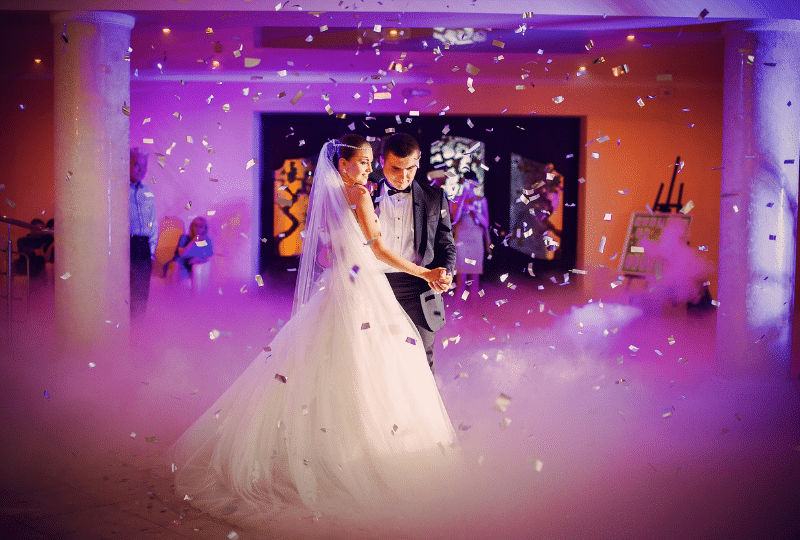 6 Expert Tips for Finding the Perfect Wedding DJ